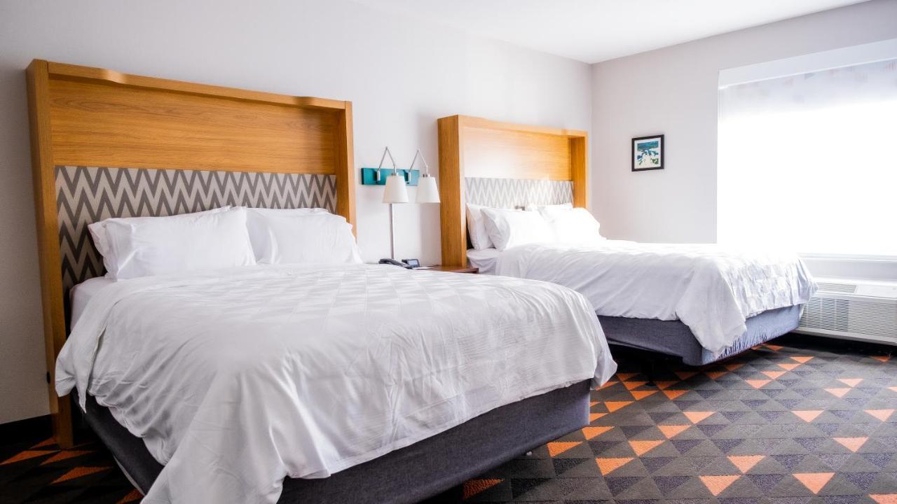Holiday Inn & Suites Philadelphia W - Drexel Hill By Ihg Exterior foto