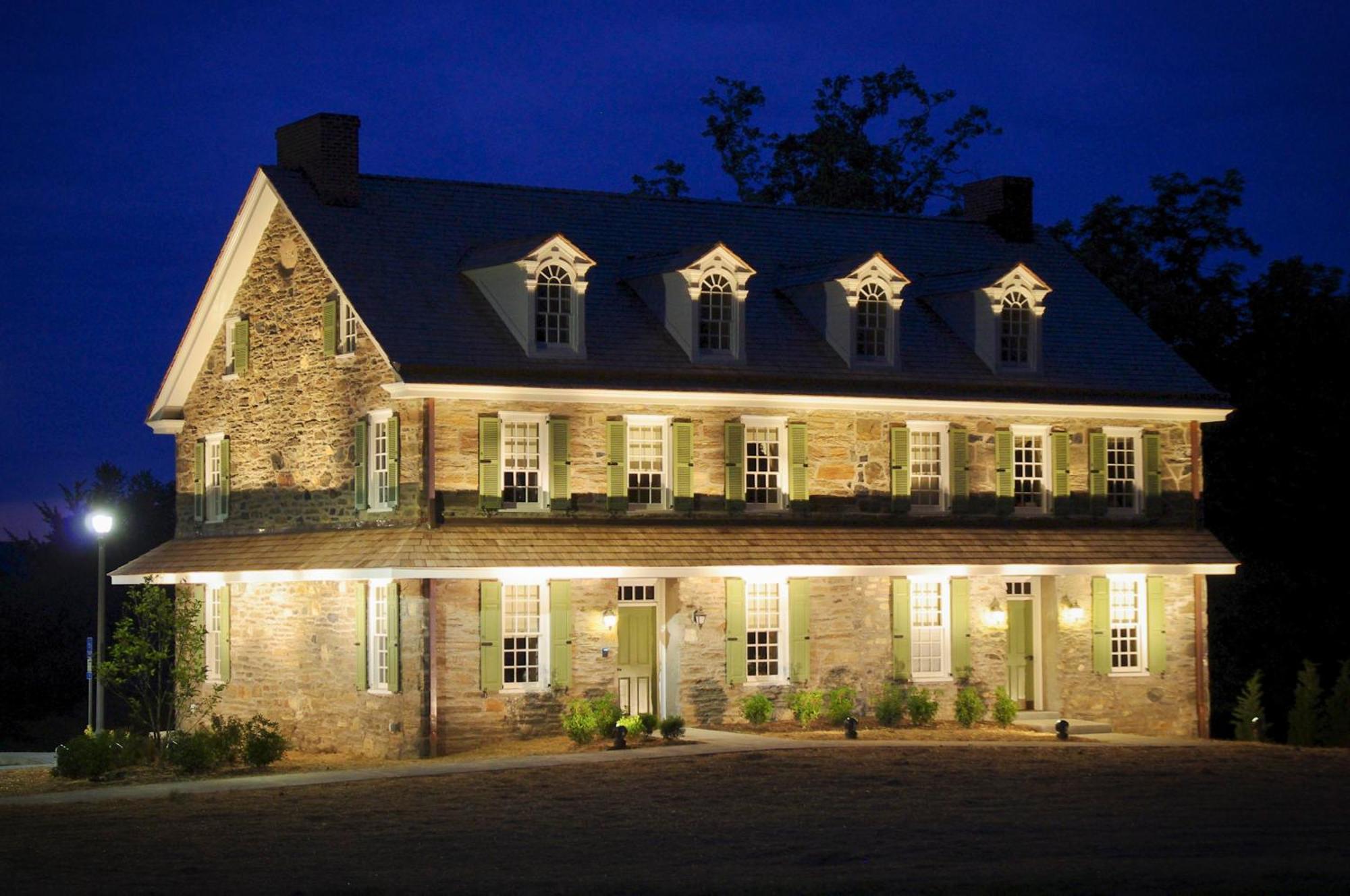Holiday Inn & Suites Philadelphia W - Drexel Hill By Ihg Exterior foto